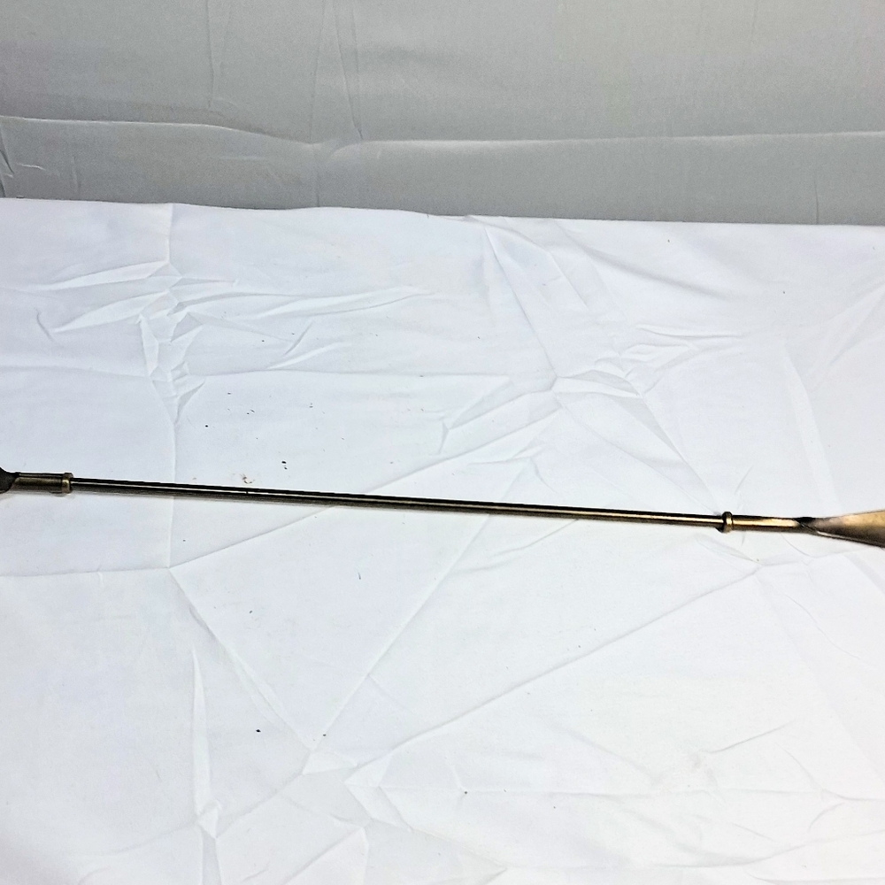 Vintage Solid Brass Collectible 22" Long Hand-Shaped Backscratcher and Shoehorn - Picture 4 of 7